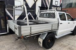 2012 Toyota Hilux SR KUN26R MY12 4X4 Glacier White