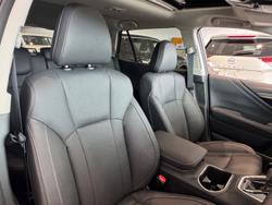 2025 Subaru Outback AWD Touring XT