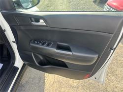 2019 KIA
SPORTAGE S (FWD)