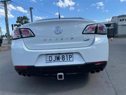 2016 Holden Calais V VF Series II MY16 Heron White