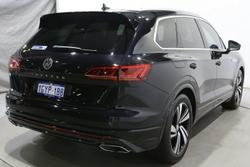 2020 Volkswagen Touareg 210TDI R-Line
