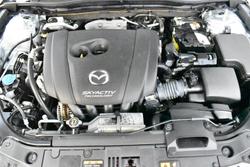 2018 Mazda 3 Neo Sport