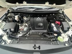 2020 Mitsubishi
                Pajero Sport GLX