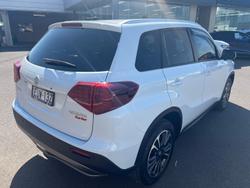 2022 Suzuki
Vitara Turbo