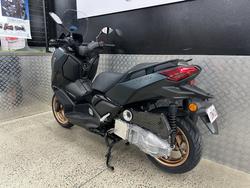 2023 Yamaha XMAX 300 (CZD300A) GREEN