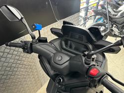 2023 Yamaha XMAX 300 (CZD300A) GREEN