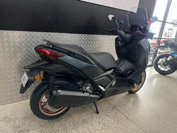 2023 Yamaha XMAX 300 (CZD300A) GREEN