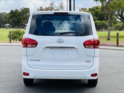 2025 LDV G10
