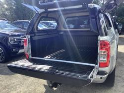 2017 Nissan
Navara ST-X