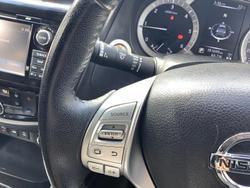 2017 Nissan
Navara ST-X