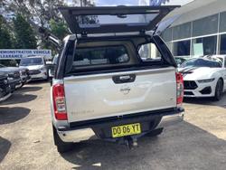 2017 Nissan
Navara ST-X