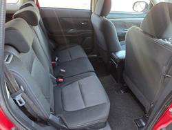 2017 Mitsubishi Outlander LS