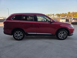 2017 Mitsubishi Outlander LS
