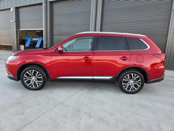 2017 Mitsubishi Outlander LS