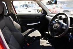 2023 Suzuki Swift GL Shadow