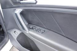 2017 Volkswagen Tiguan 132TSI Comfortline 5N MY17 Four Wheel Drive Pure White