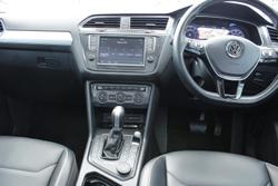 2017 Volkswagen Tiguan 132TSI Comfortline 5N MY17 Four Wheel Drive Pure White