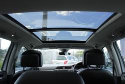 2017 Volkswagen Tiguan 132TSI Comfortline 5N MY17 Four Wheel Drive Pure White