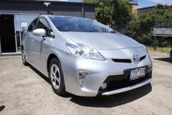 2015 Toyota Prius ZVW30R Silver Pearl