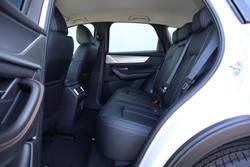 2025 Mazda CX-60 G25 Evolve