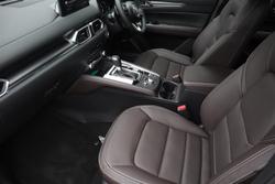 2025 Mazda CX-5 G25 Akera