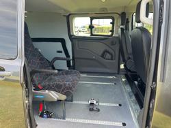 2022 Ford
Transit Custom 320L Sport