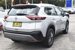 2024 Nissan X-TRAIL ST