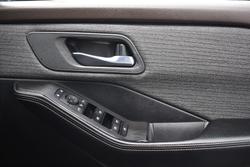 2024 Nissan X-TRAIL ST