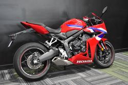 2024 Honda CBR650R Red