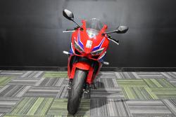 2024 Honda CBR650R Red