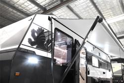 2025 Royal Flair
DESIGNER