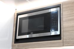 2025 Royal Flair
DESIGNER