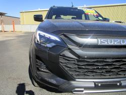 2025 Isuzu D-MAX X-TERRAIN