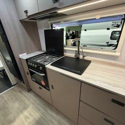 2025 JAYCO BASE STATION 24.75-6.4T.BS-MY25