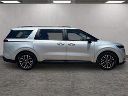 2022 Kia Carnival