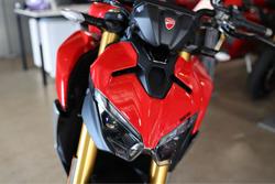 2025 Ducati Streetfighter V2 S Streetfighter Red