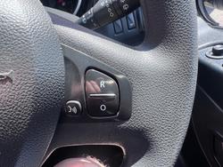 2021 Mitsubishi Express GLX SN MY22 White