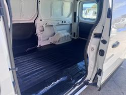 2021 Mitsubishi Express GLX SN MY22 White