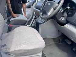 2012 Hyundai iMax TQ-W MY12 Creamy White