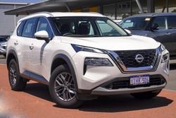 2024 Nissan X-TRAIL ST