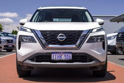 2024 Nissan X-TRAIL ST