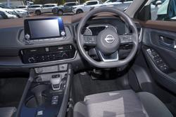 2024 Nissan X-TRAIL ST