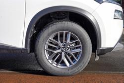 2024 Nissan X-TRAIL ST