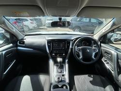 2020 Mitsubishi
                Pajero Sport GLX