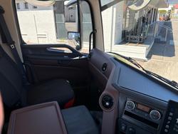 2025 Hino Ss - 700 Series SS2848 White