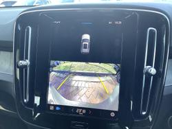 2022 Volvo XC40 Plus B4