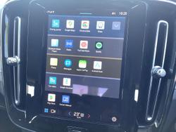 2022 Volvo XC40 Plus B4