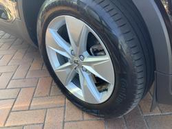 2022 Volvo XC40 Plus B4