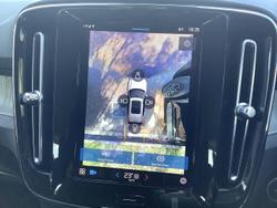 2022 Volvo XC40 Plus B4