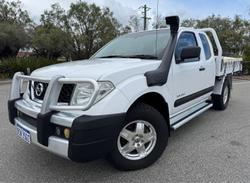 2011 Nissan Navara RX